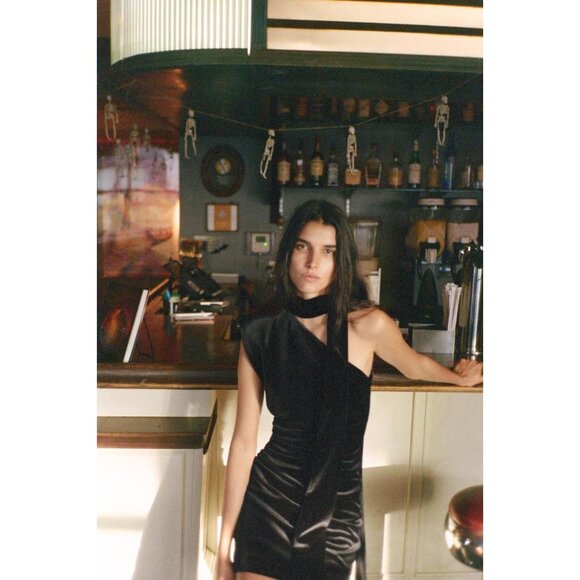 ZARA SHORT VELVET SCARF DRESS - Picture 1 of 8